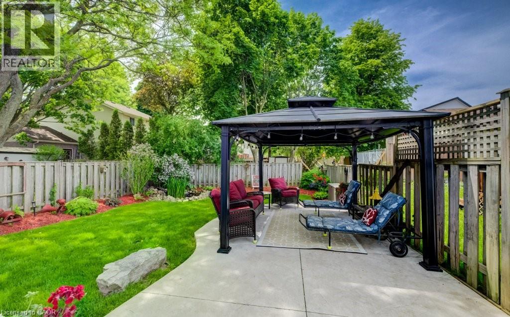 455 BOETTGER Place - 33