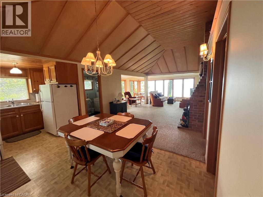 689 SANDY BAY Road - 19