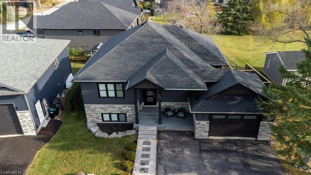 30 LAKESHORE Road - 34