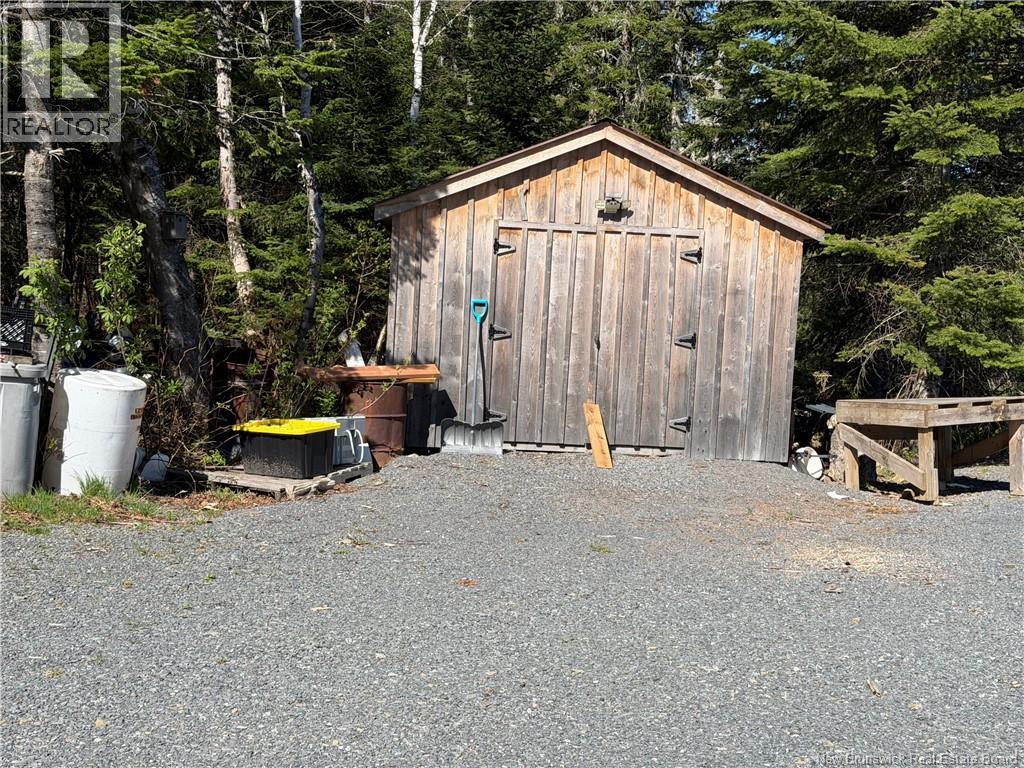Stewart Lake Road - 32