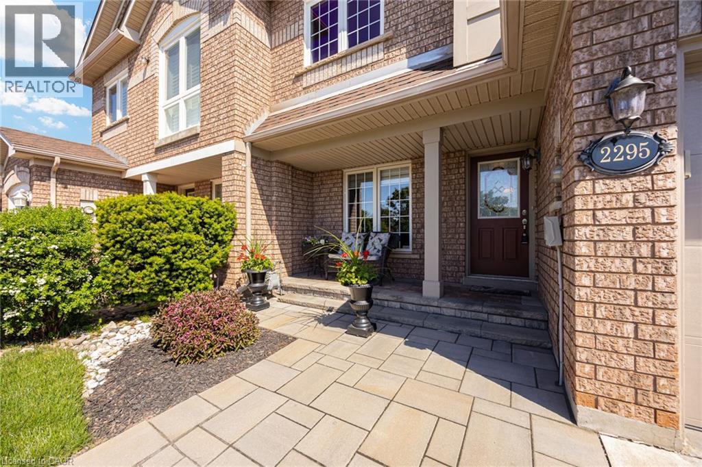2295 KINGFISHER Court - 3