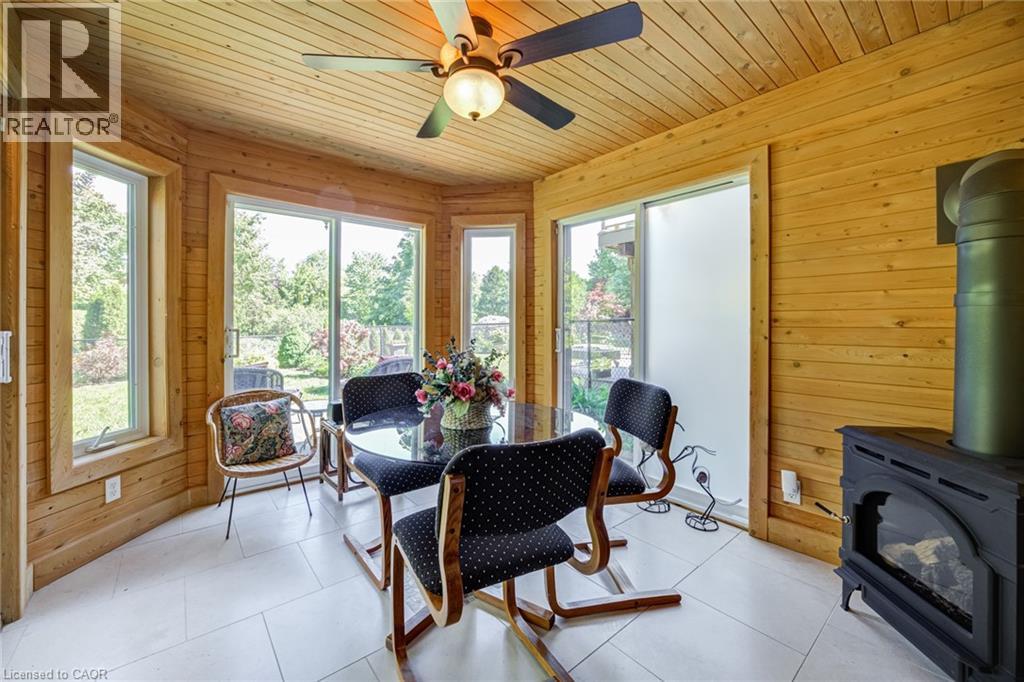 2295 KINGFISHER Court - 34