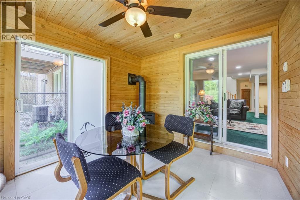 2295 KINGFISHER Court - 35