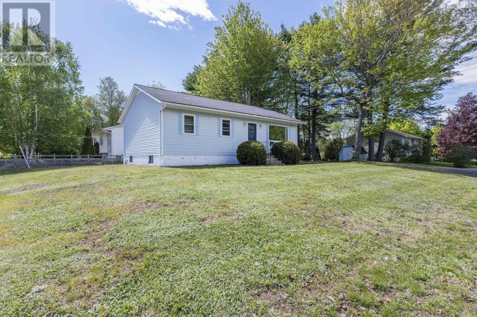 5 Maplewood Lane - 33