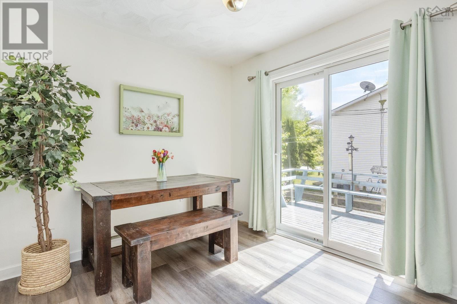 5 Maplewood Lane - 6