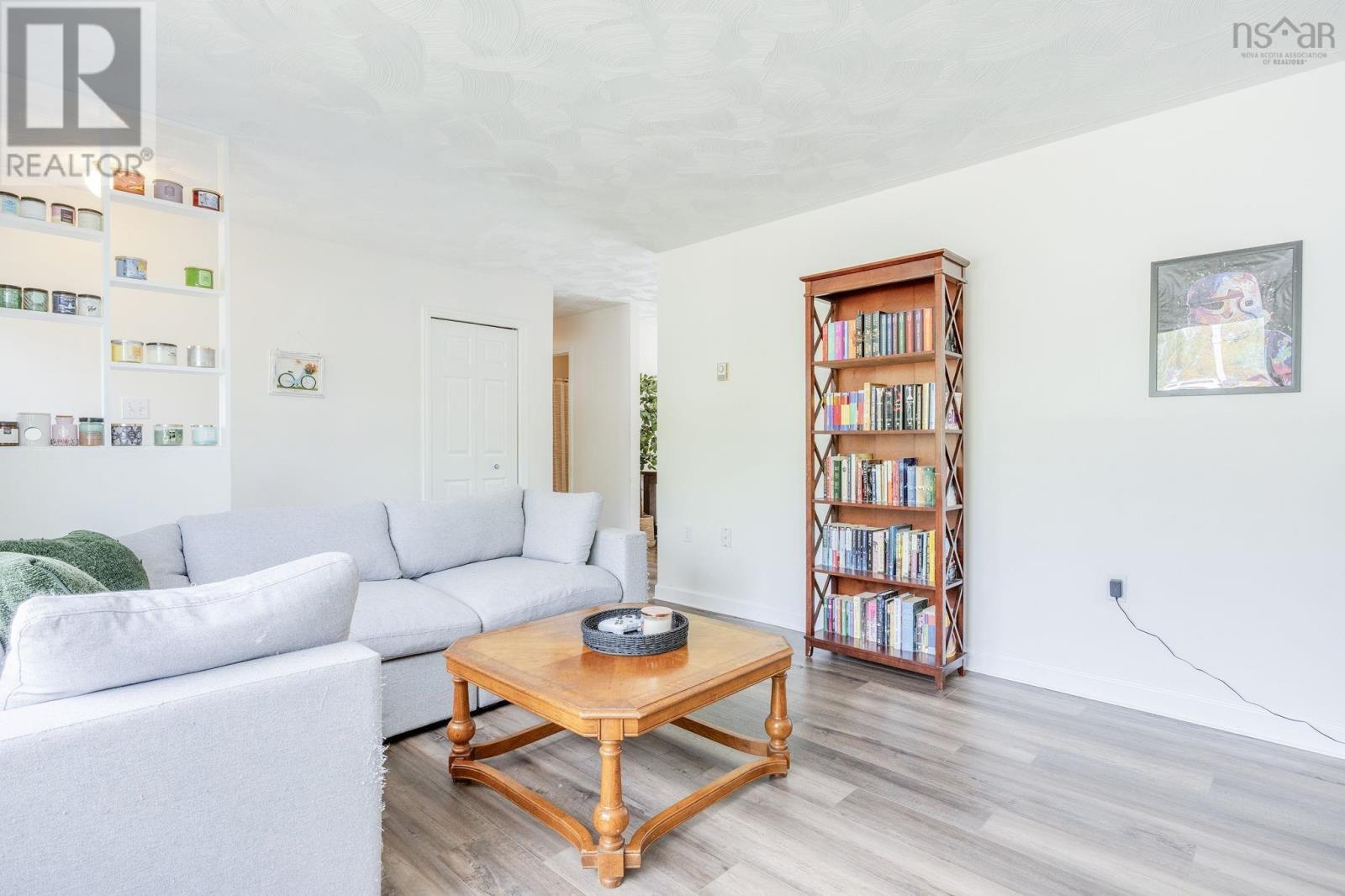 5 Maplewood Lane - 10