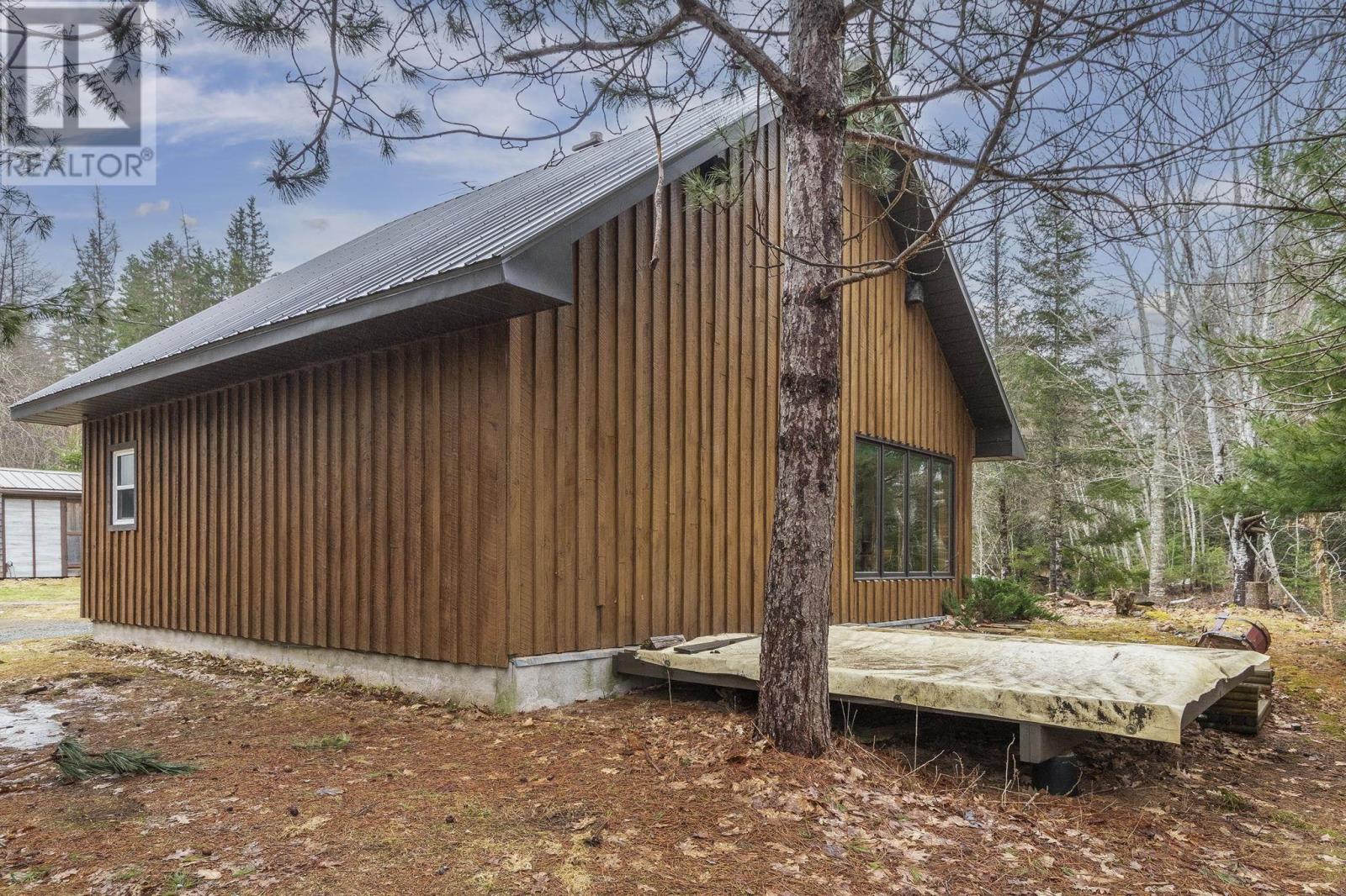 882 Warwick Mountain Road - 5