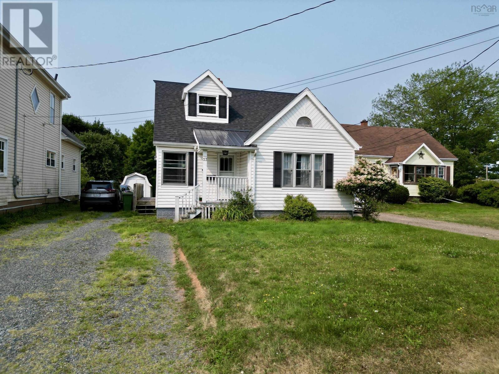 Property 20 of 22 of 33 RIVERSIDE Avenue