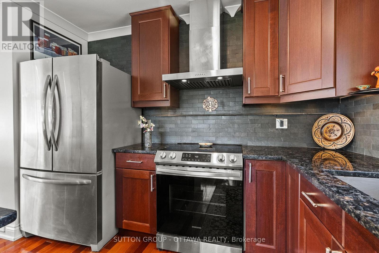 2461 ALTA VISTA DRIVE - 12