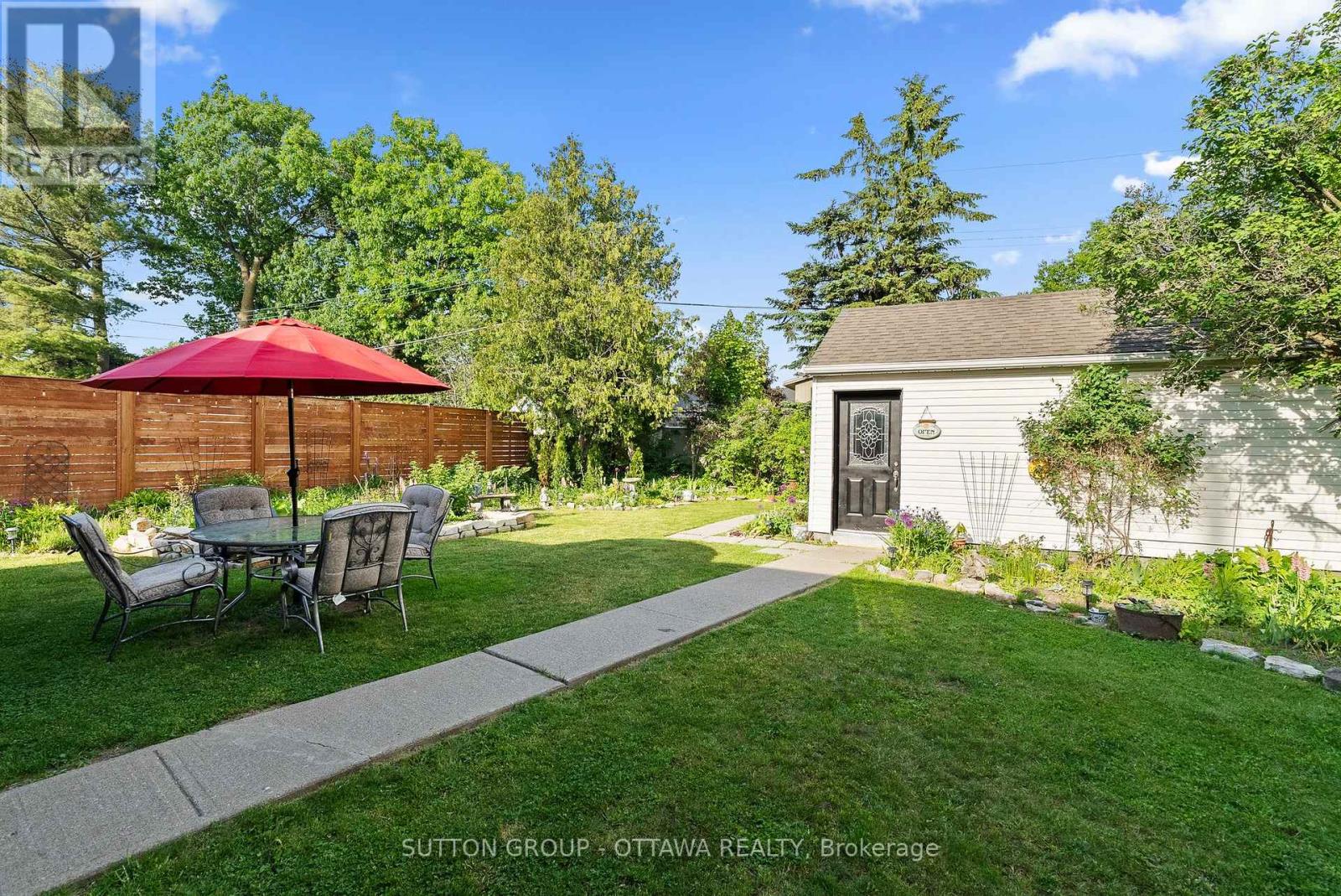 2461 ALTA VISTA DRIVE - 40