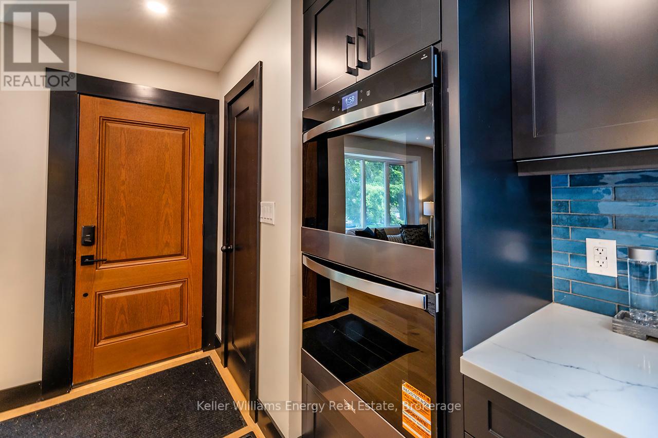 1281 OXFORD STREET - 18