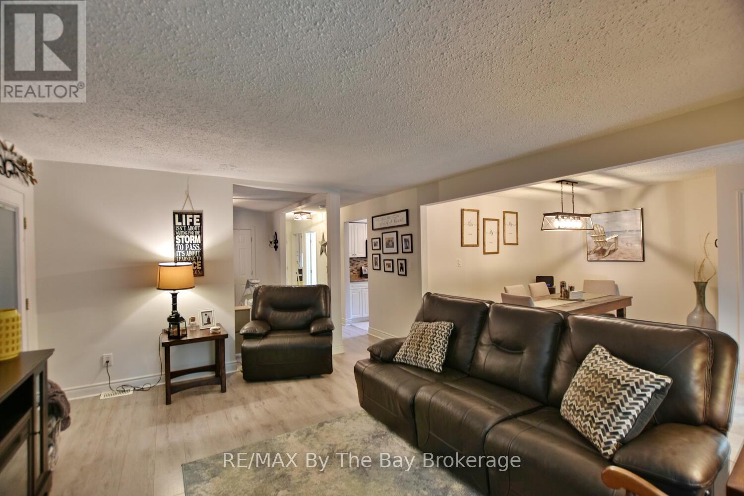 60 57TH STREET S - 13