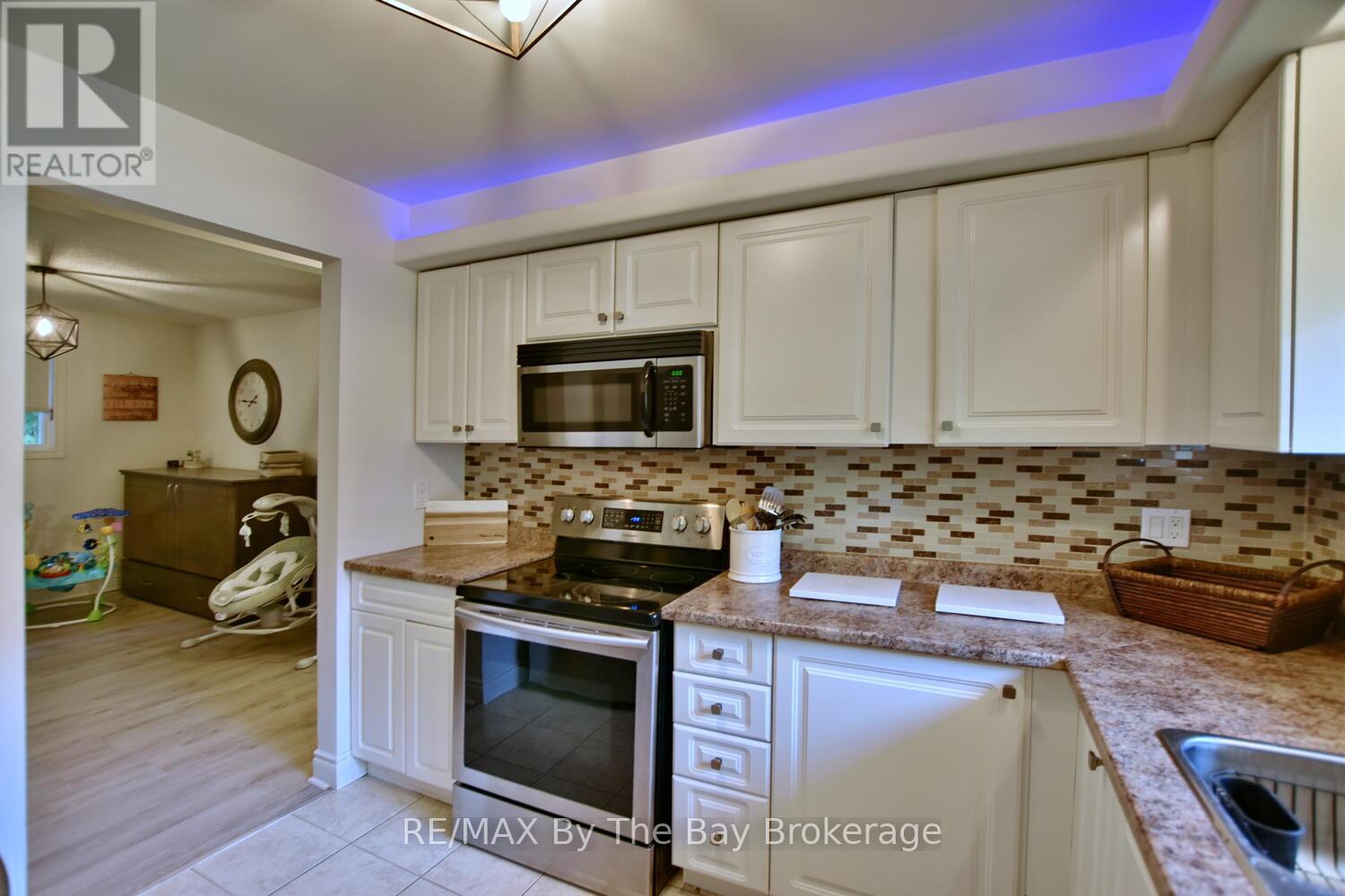 60 57TH STREET S - 16