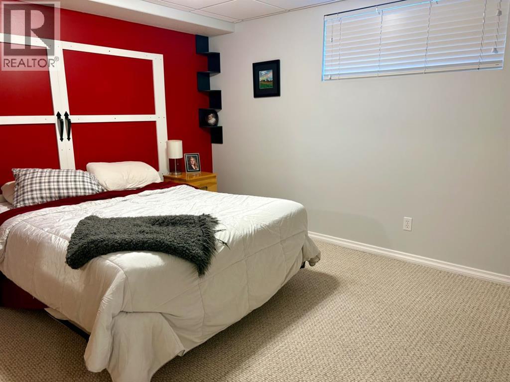 5316 43 Street — photo 19