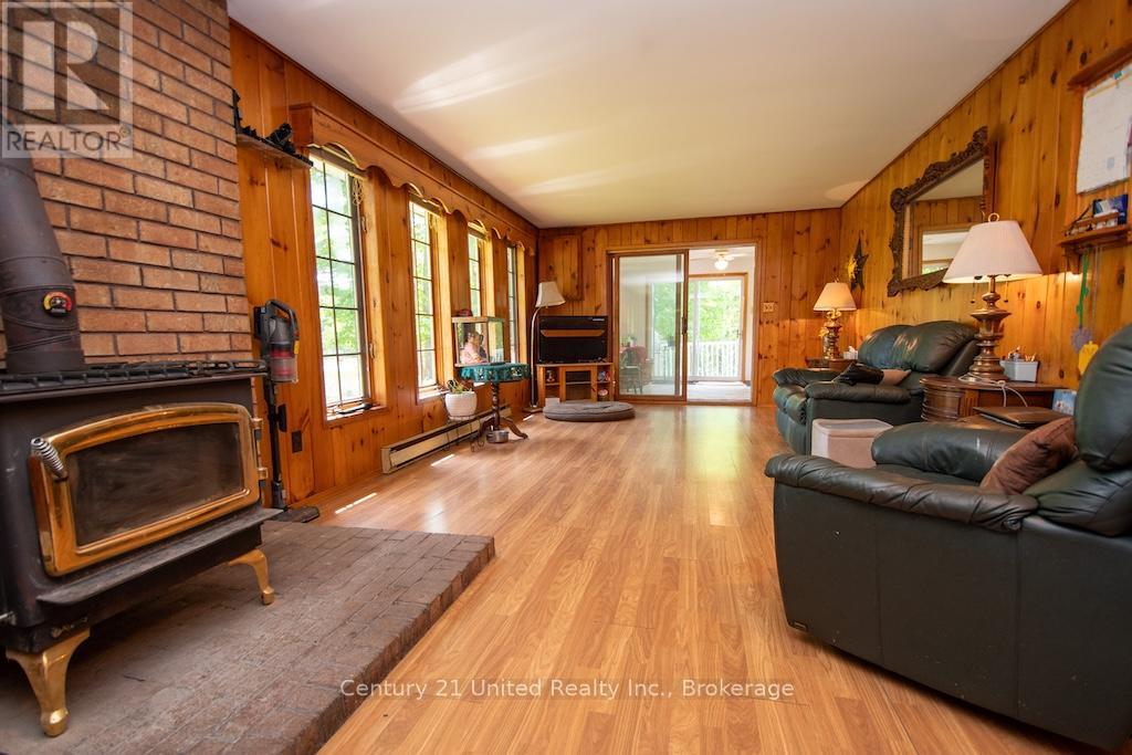 254 COUNTY RD 620 - 5