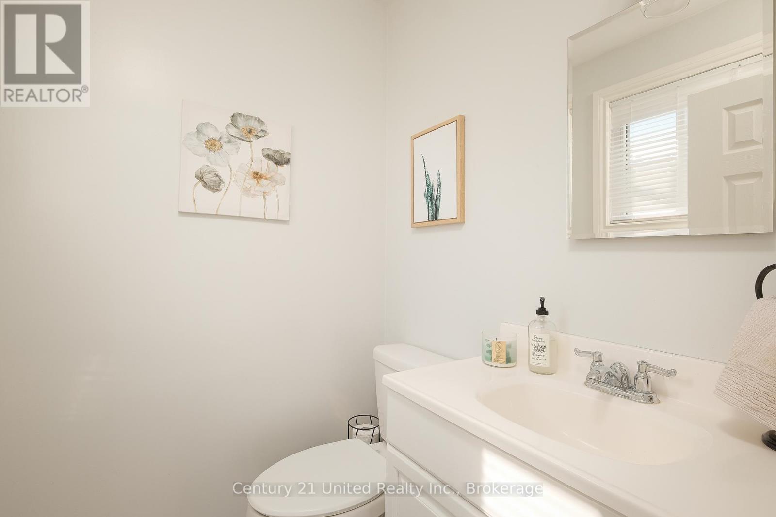 1233 FRANKLIN DRIVE - 14