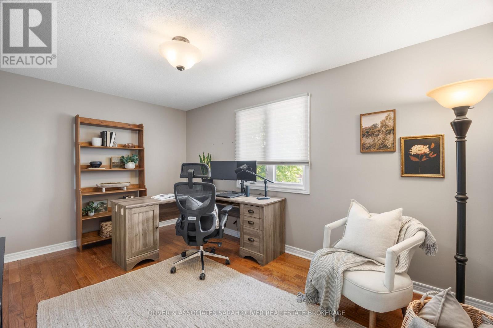 245 ENSIGN CRESCENT - 23