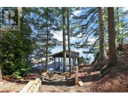 1 Island 20lm Island, Gravenhurst), ON P1P1R2 Photo 11