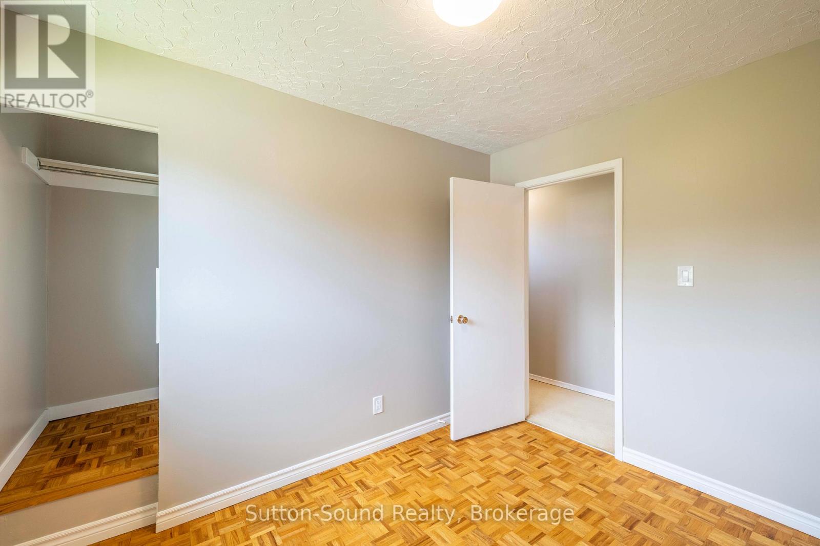 1038 11TH STREET E - 18