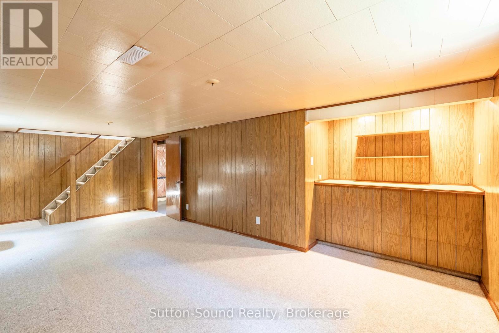 1038 11TH STREET E - 25