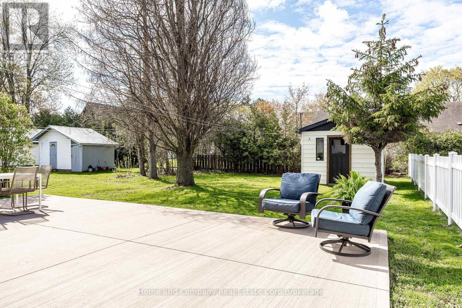 577 ALBERT STREET - 25