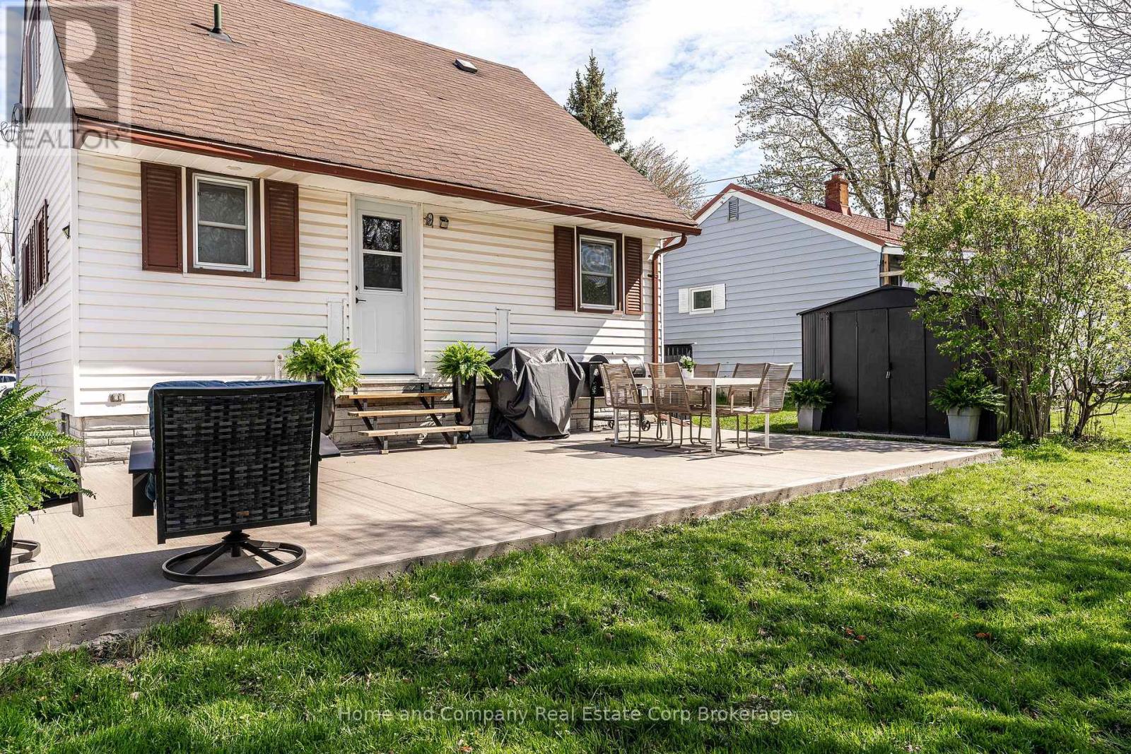 577 ALBERT STREET - 31