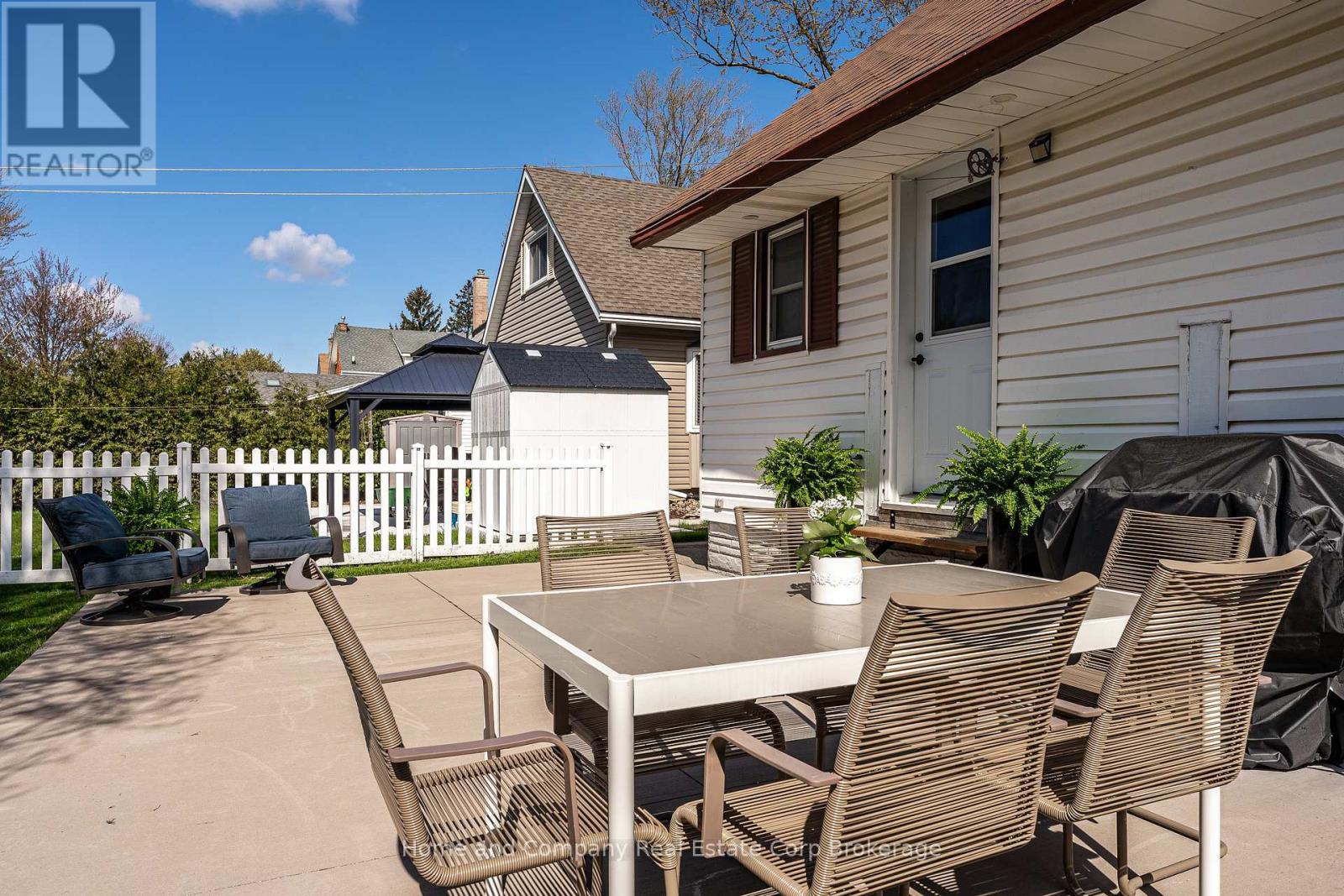 577 ALBERT STREET - 33