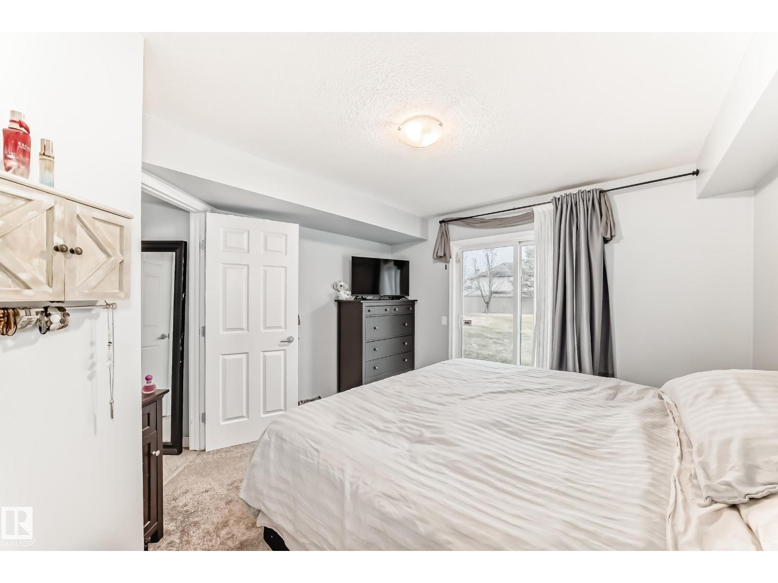 #53 150 EDWARDS DR SW - 16