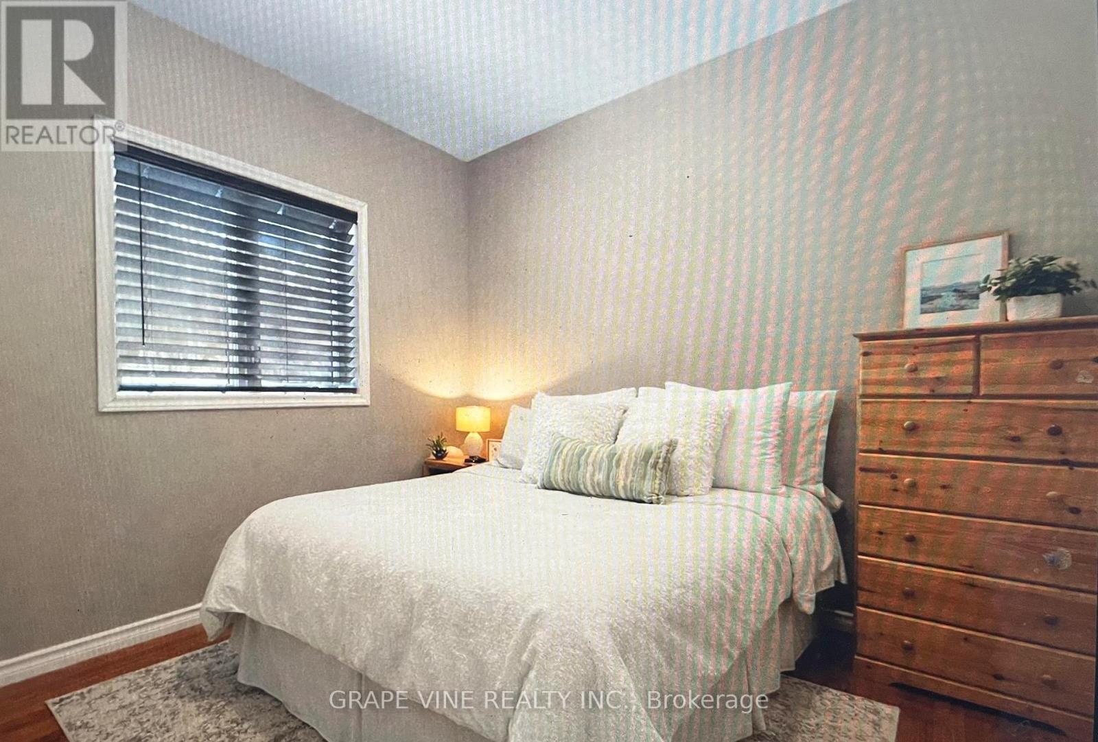 424 LAKEWOODS DRIVE - 20
