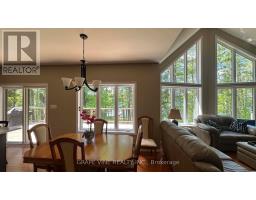 424 Lakewoods Drive, Madawaska Valley, ON K0J1B0 Photo 15