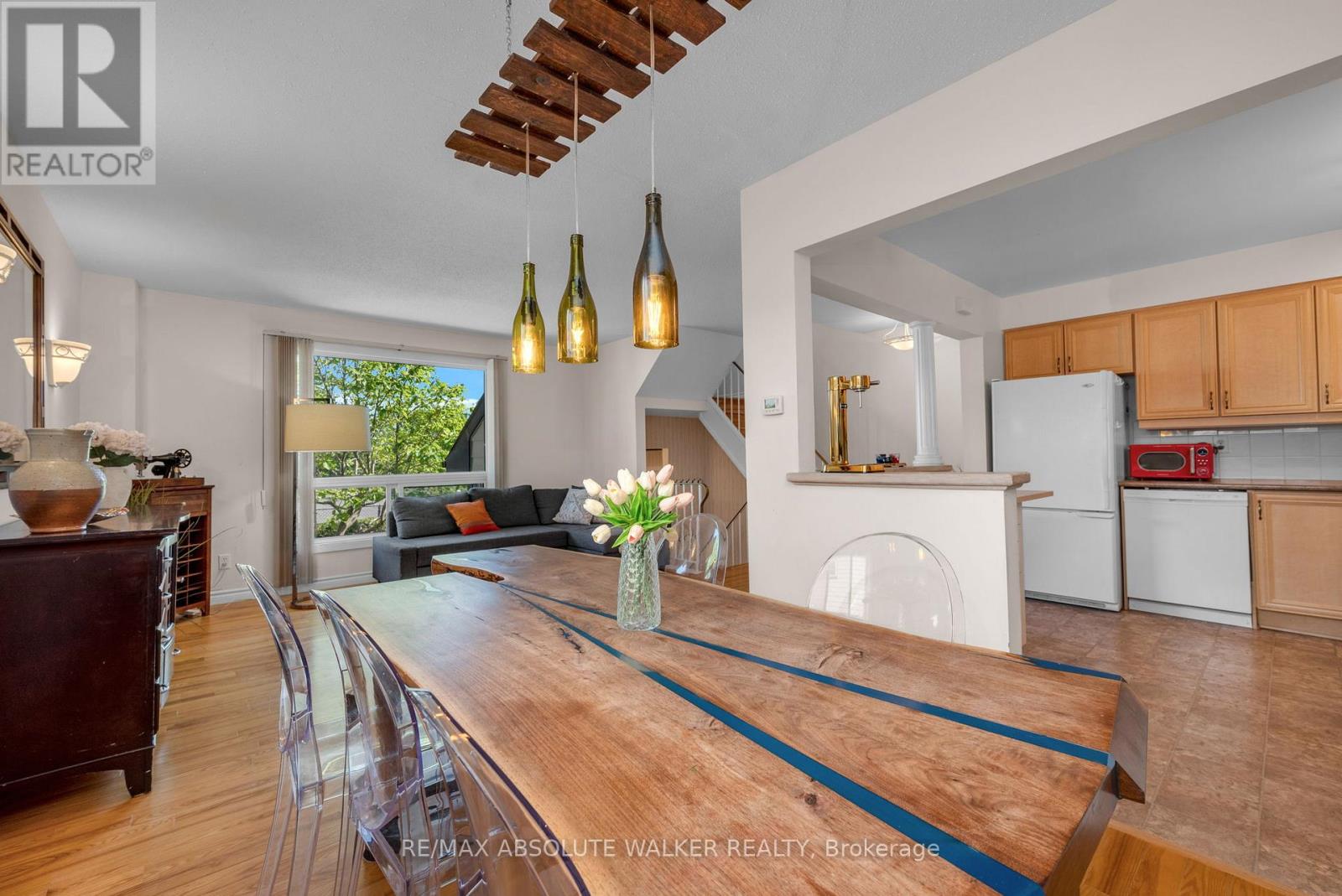 #12 402 MONTFORT STREET - 13