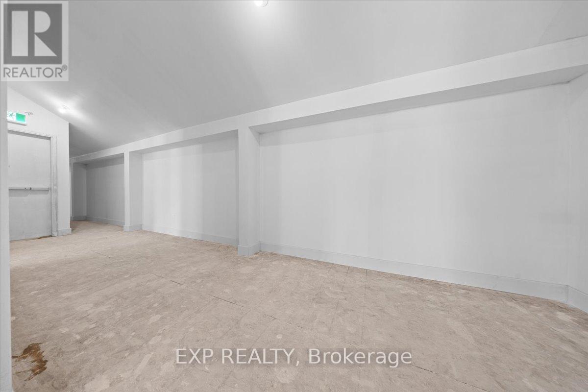 Retail for Rent in Ottawa – 780 BANK STREET, Ottawa – MLS# X13247228 - Image 11