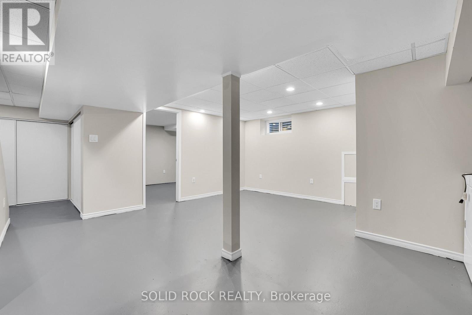 10 HIGHPARK CRESCENT - 26