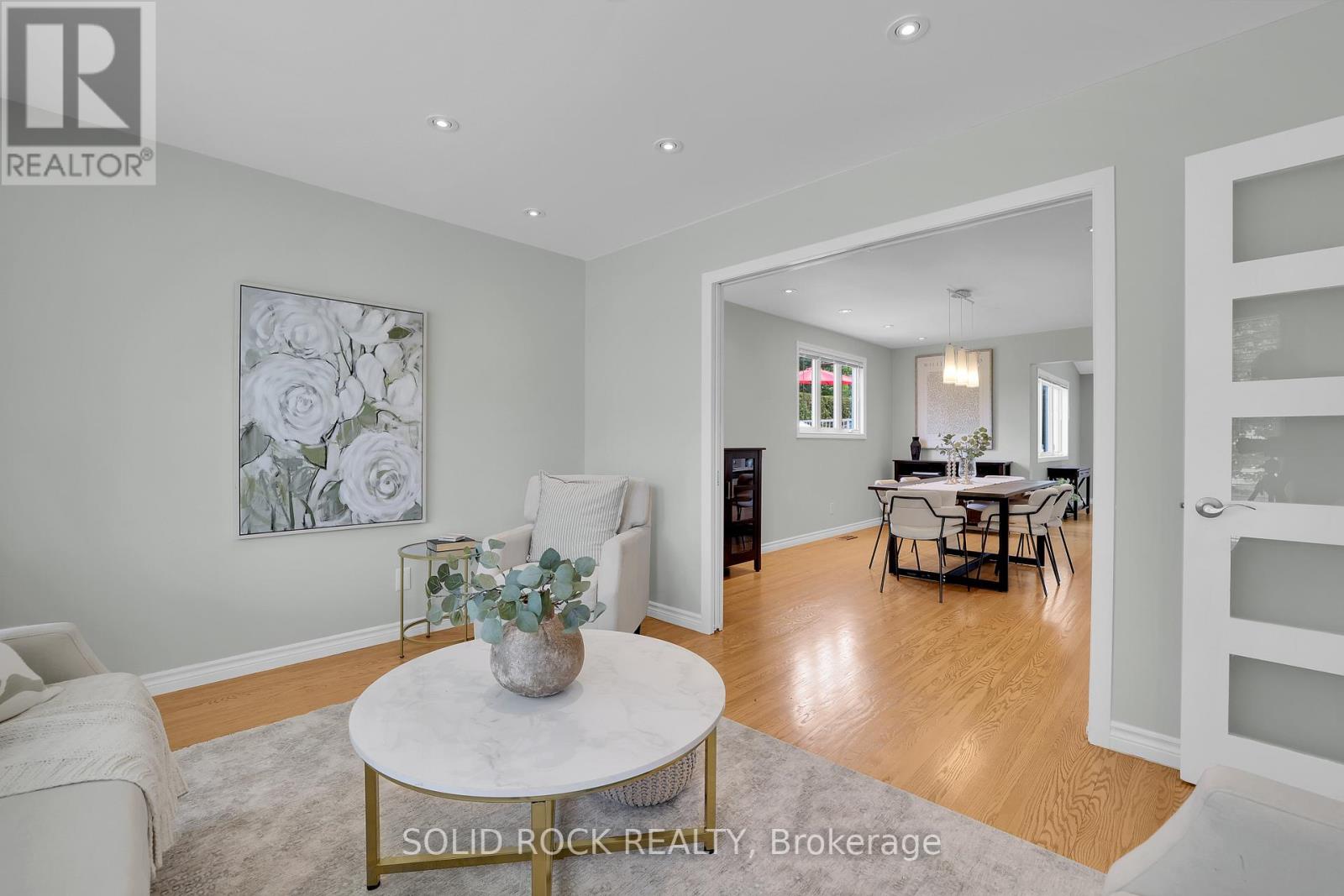 10 HIGHPARK CRESCENT - 6