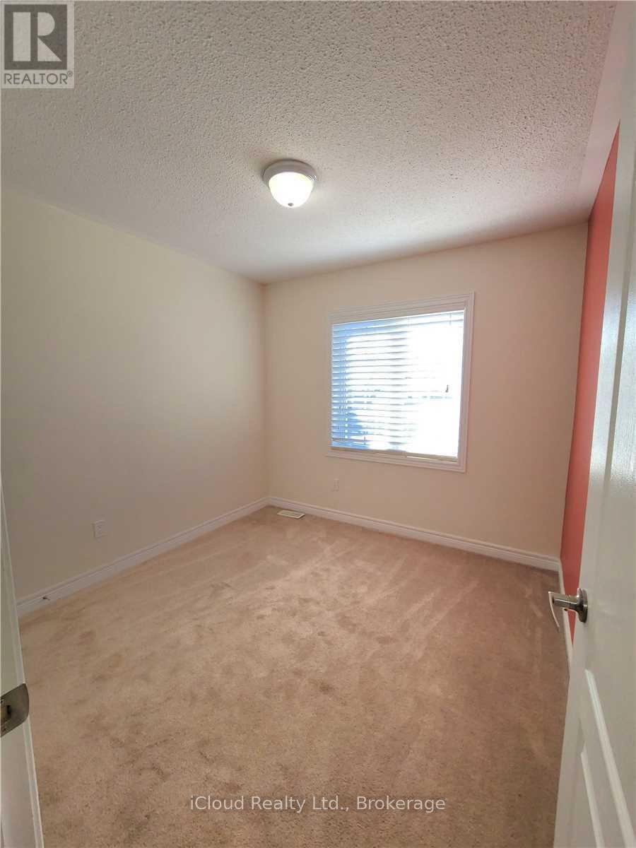 782 COOK CRESCENT - 11