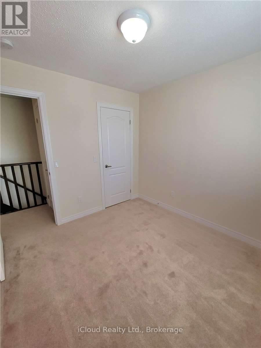 782 COOK CRESCENT - 12
