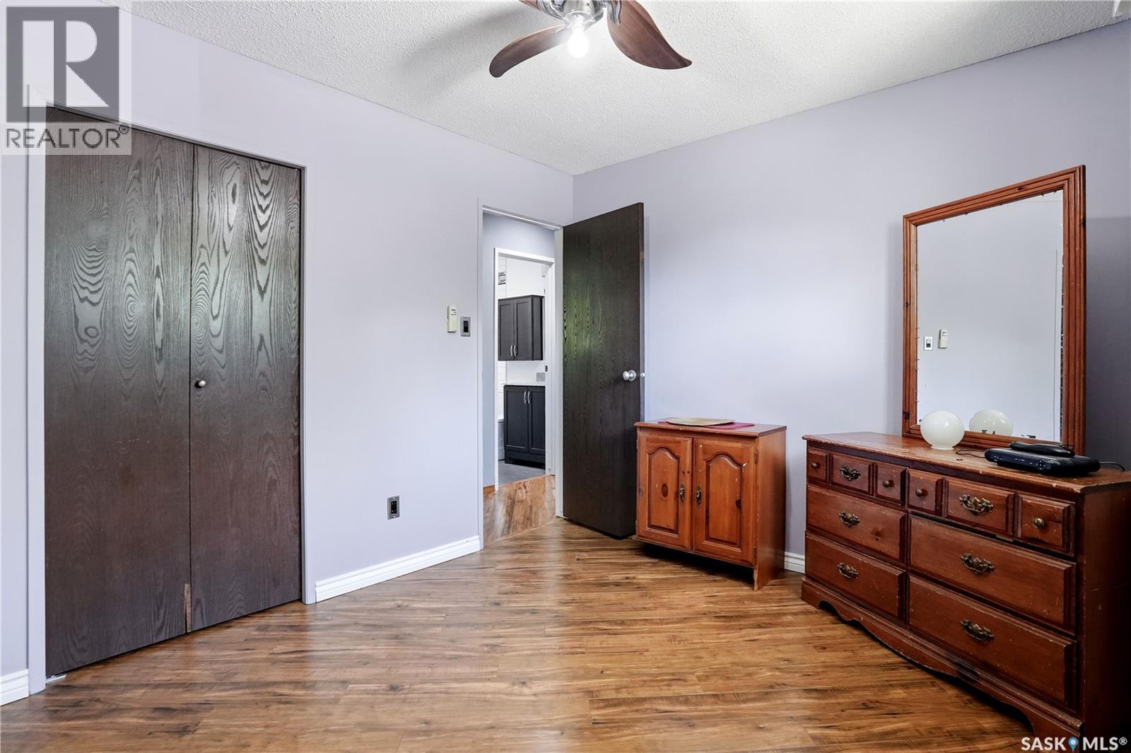66 Nelles STREET - 18