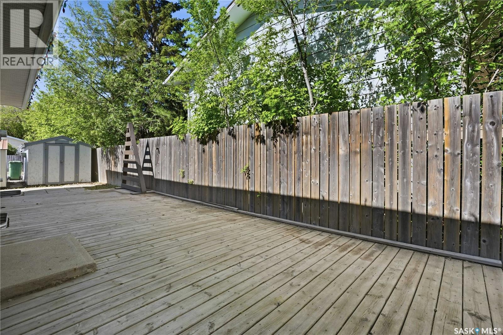 66 Nelles STREET - 30