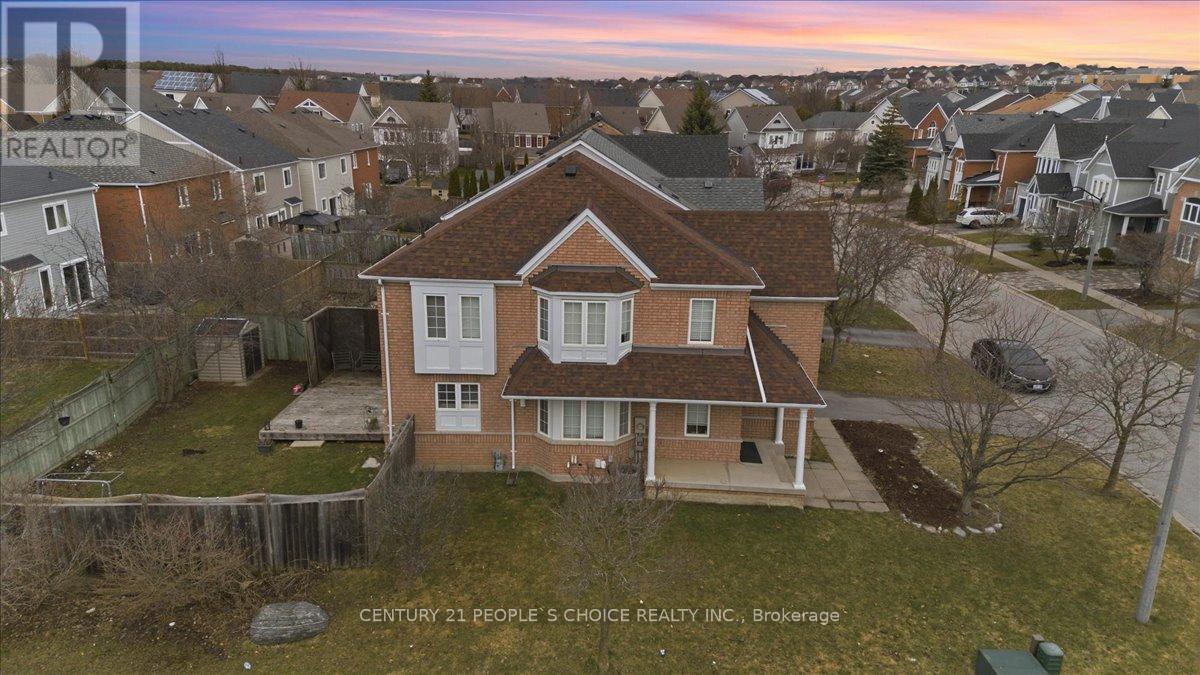 1456 LYNCROFT CRESCENT - 11