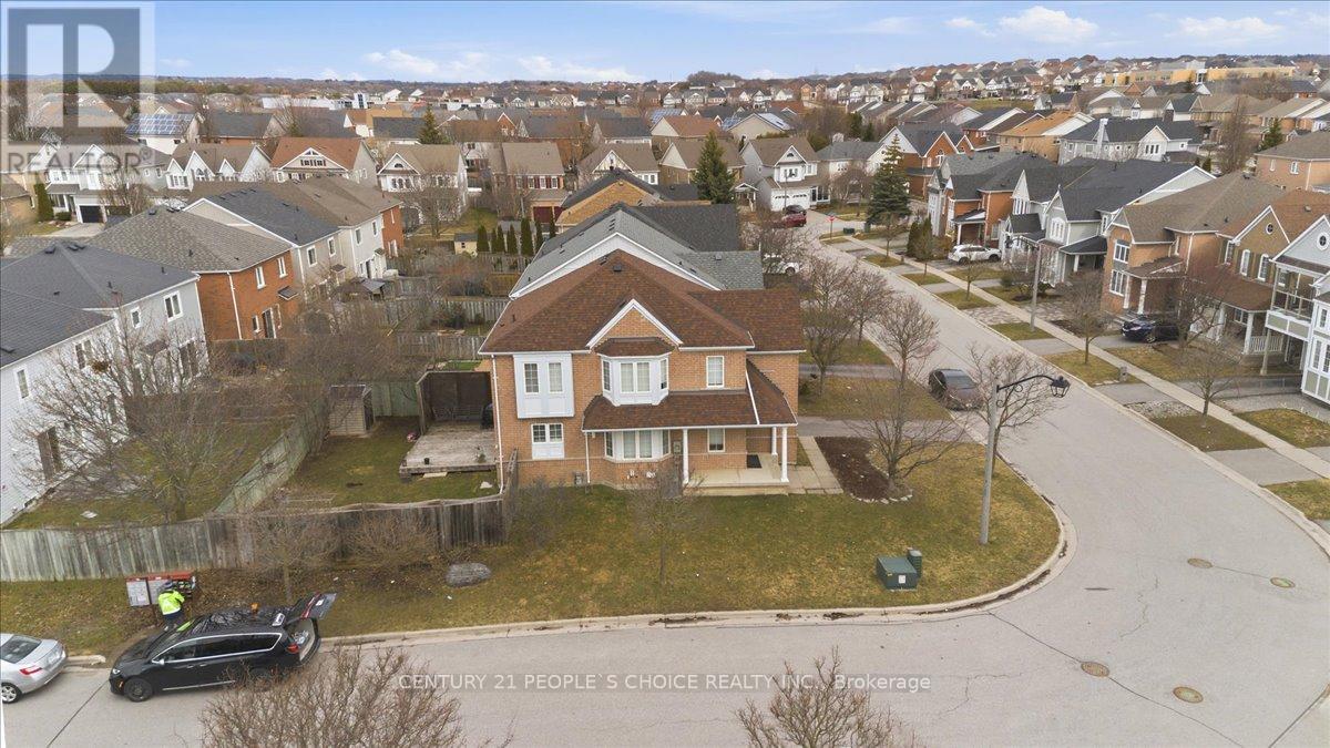 1456 LYNCROFT CRESCENT - 12