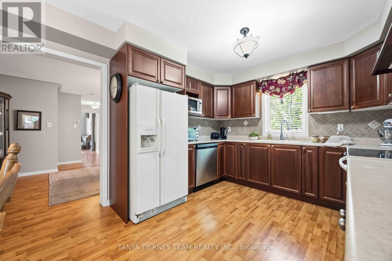 17 ROBERT ATTERSLEY DRIVE E - 21