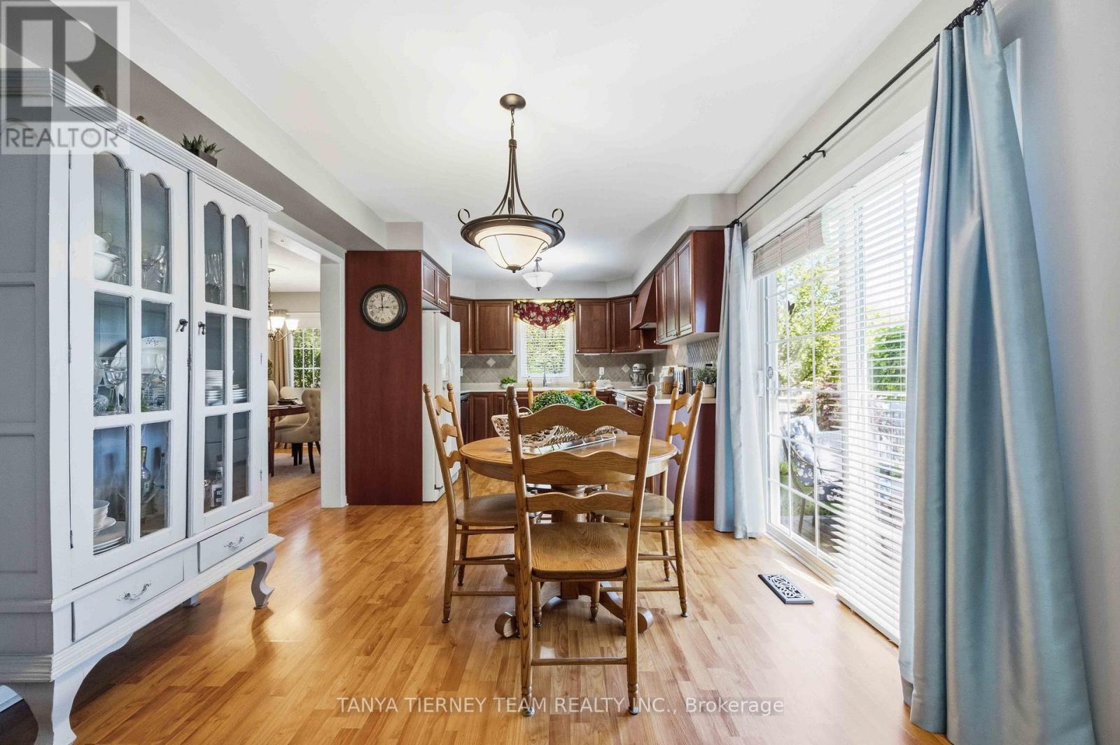 17 ROBERT ATTERSLEY DRIVE E - 26