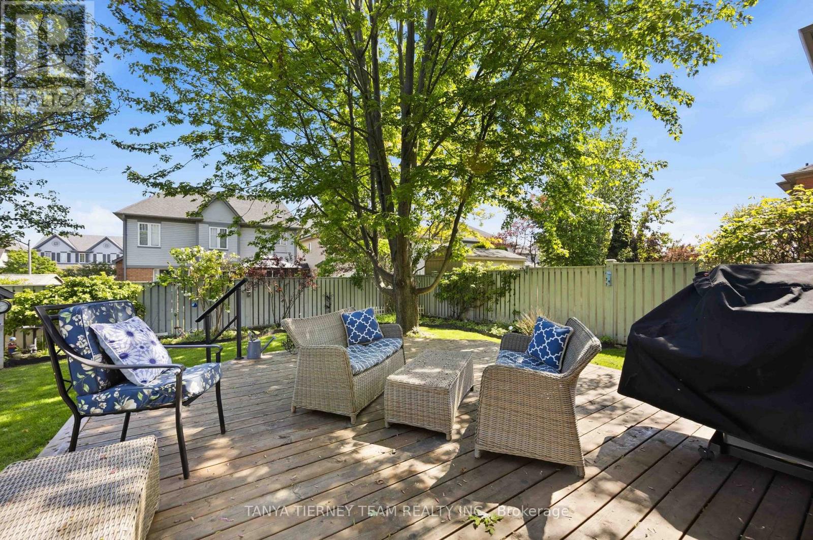 17 ROBERT ATTERSLEY DRIVE E - 45