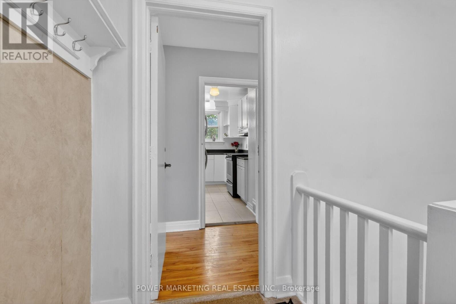 391 GREENWOOD AVENUE - 5