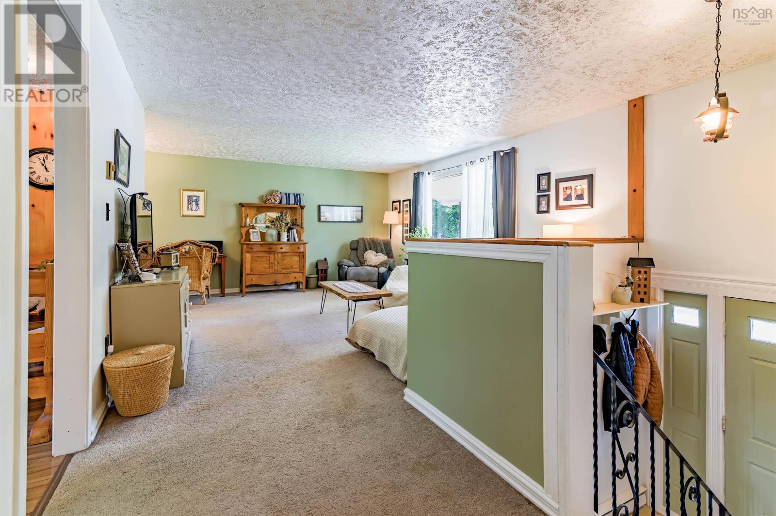 1353 Pinecrest Drive - 13
