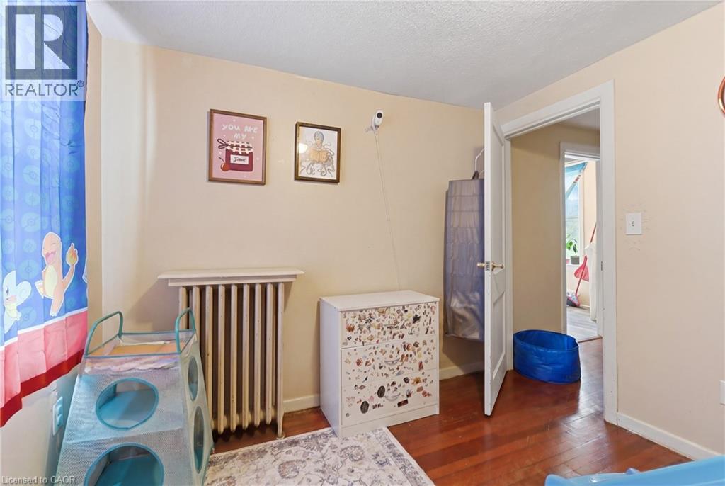 247 KING Street - 23