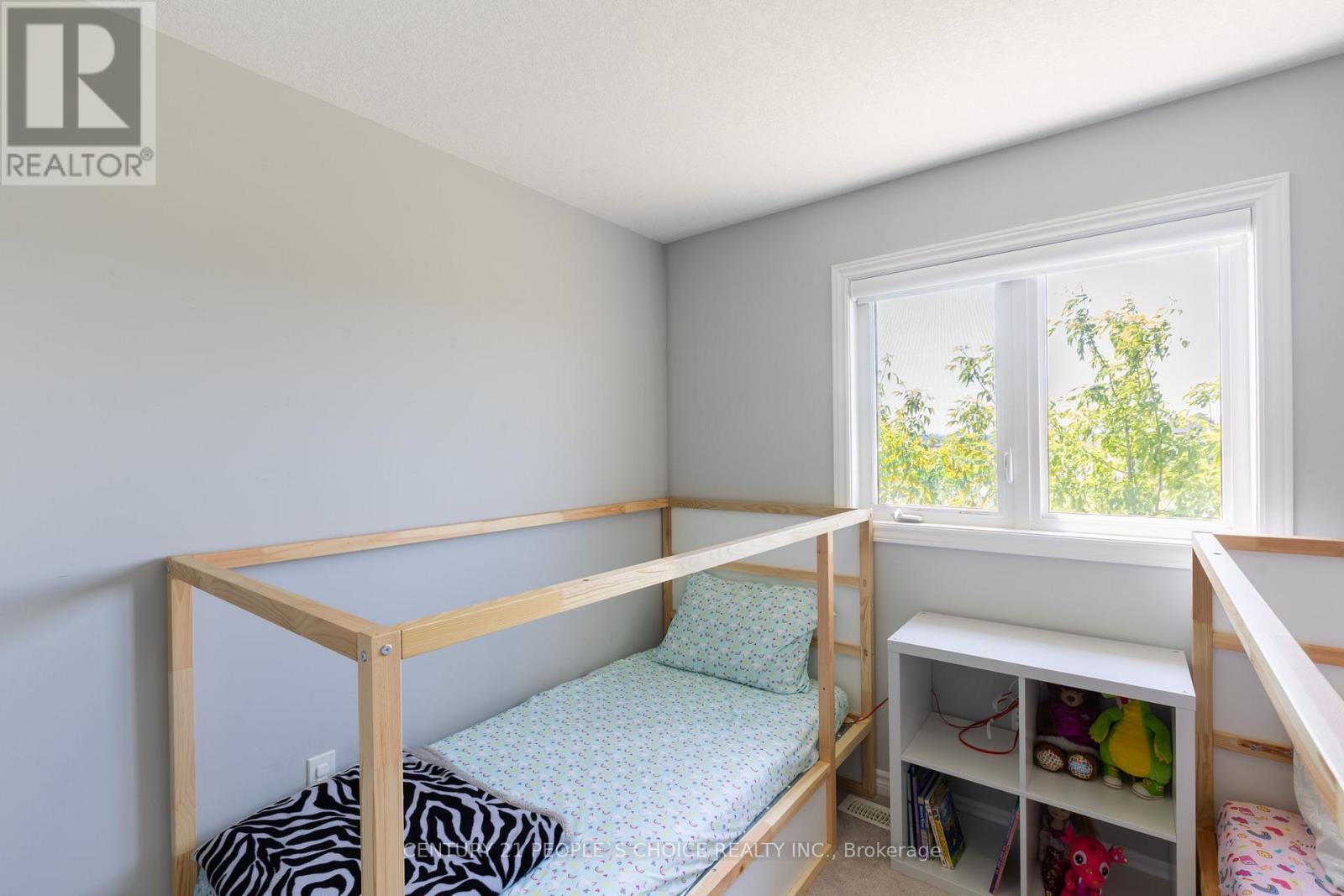 90 MORRISON AVENUE - 34