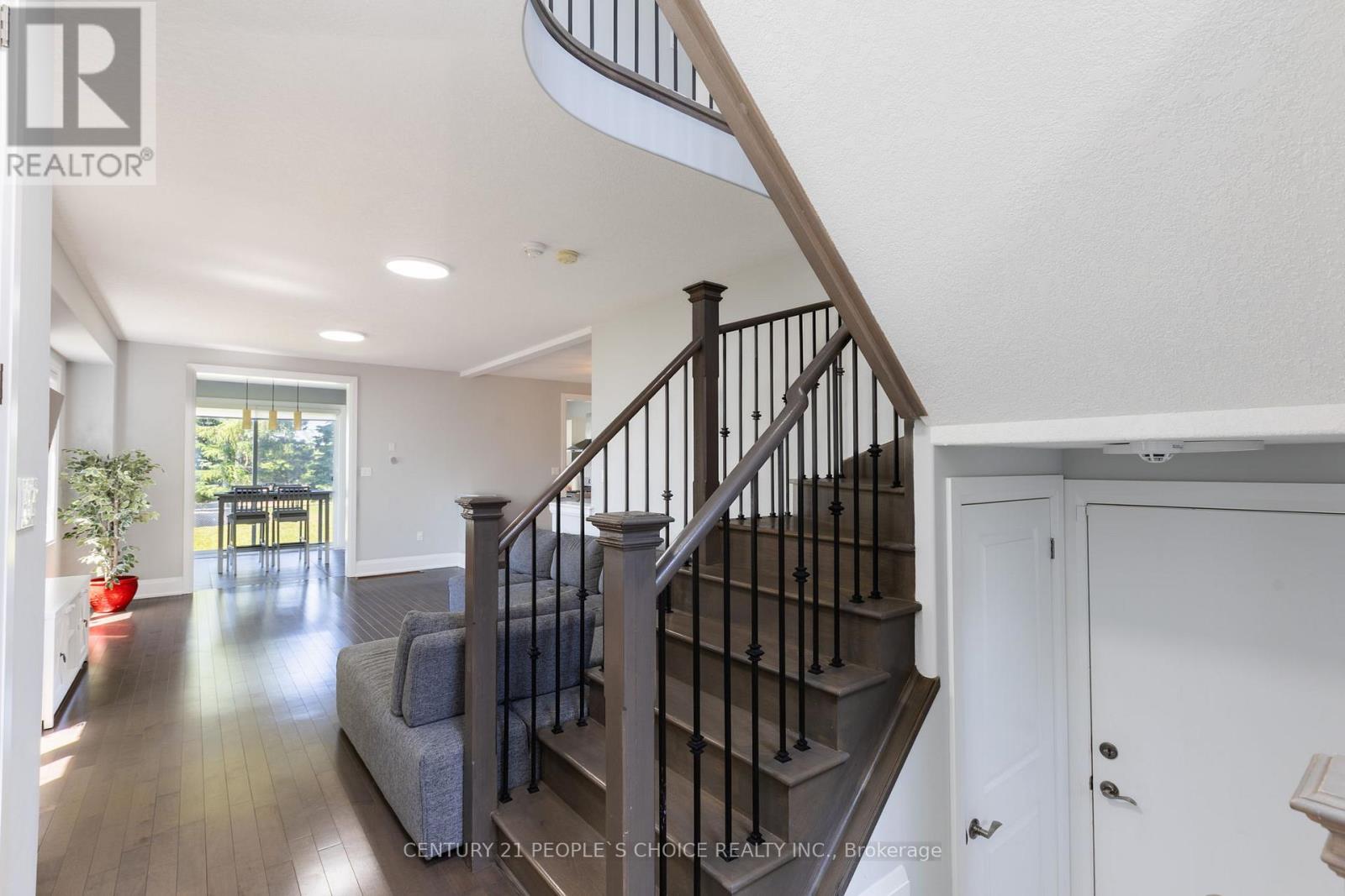 90 MORRISON AVENUE - 7