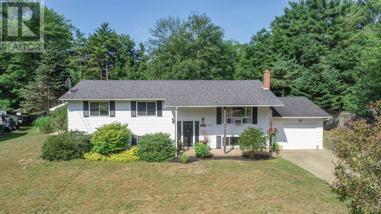 1353 Pinecrest Drive - 2