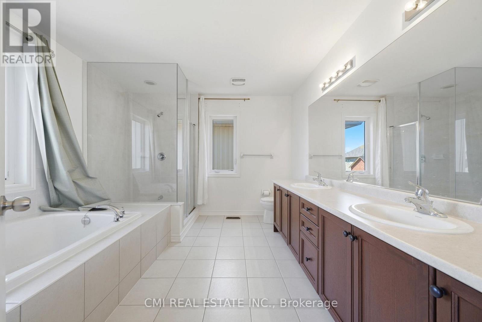 144 GOLD PARK GATE - 37